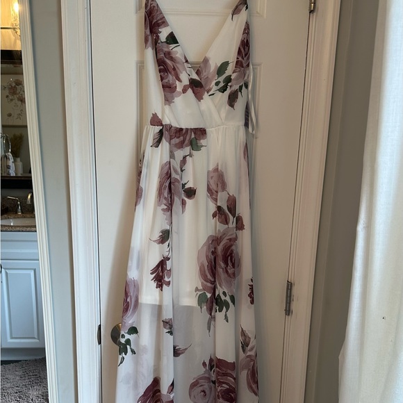 Windsor White Floral Floor Length Flowy Dress - Picture 2 of 7